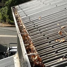 Top-Quality-Commercial-Gutter-Clean-performed-in-Glen-Ellen-California 0